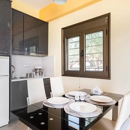 Peroulia Bay View Apartment Koróni