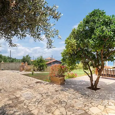 Peroulia Bay View * Koróni